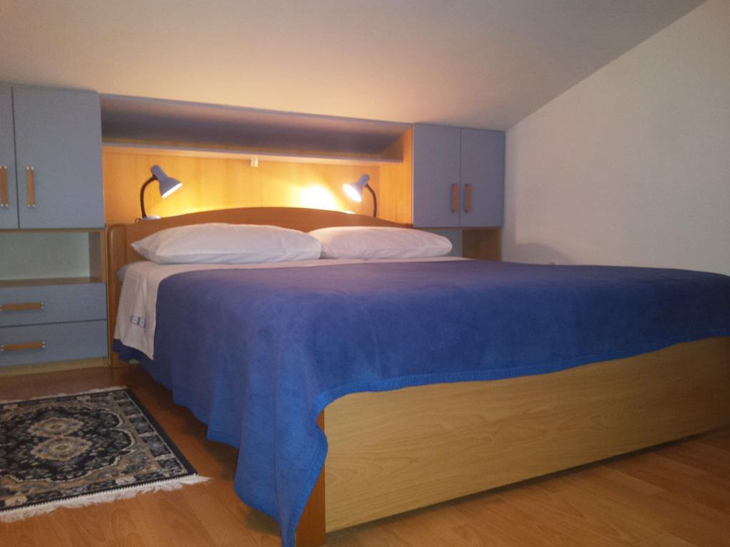 Apartments Slijepcevic Hvar Town Pokoj fotografie