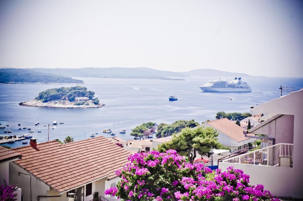 Apartments Slijepcevic Hvar Town Pokoj fotografie